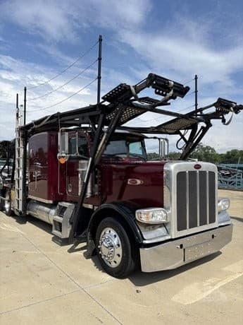 2020 Peterbilt 389 Car Hauler Trucks