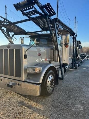 2019 Peterbilt 389 Car Hauler Trucks
