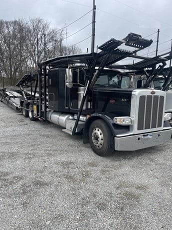 2020 Peterbilt 389 Car Hauler Trucks