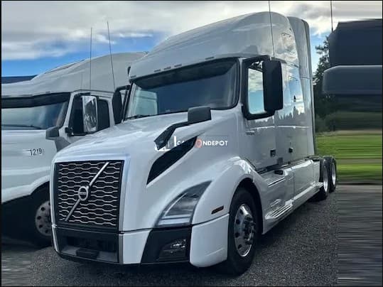 2020 Volvo VNL 760 Sleeper Trucks