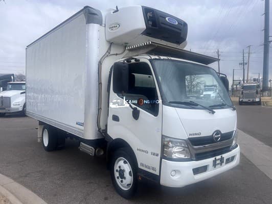 2019 Hino  195 Reefer Box Truck