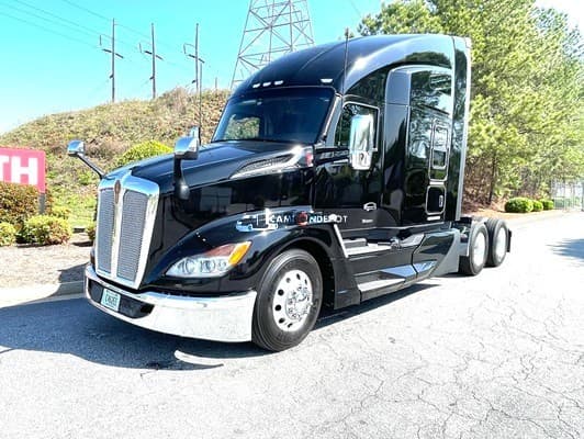 2023 Kenworth T680 Sleeper Trucks