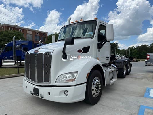 2020 Peterbilt 579 Day Cab Trucks
