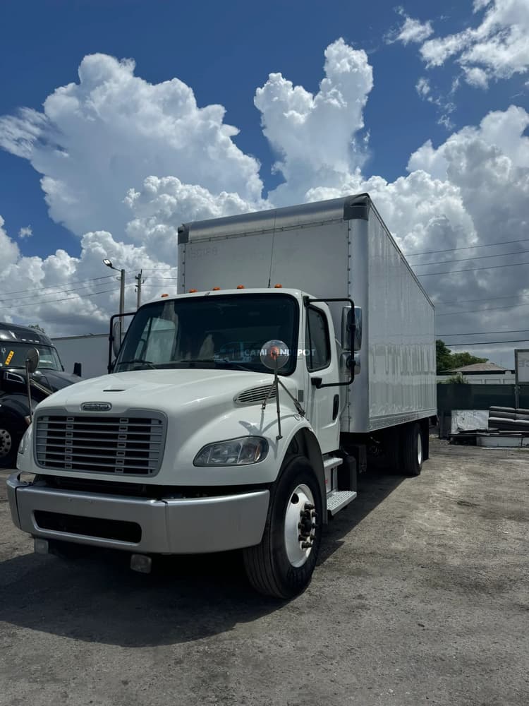 2017 Freightliner M2 Box Trucks