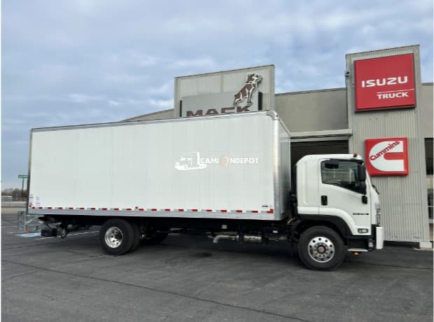 2025 Isuzu FTR Cab & Chassis Trucks