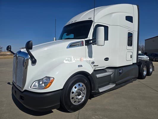 2021 Kenworth T680 Sleeper Trucks