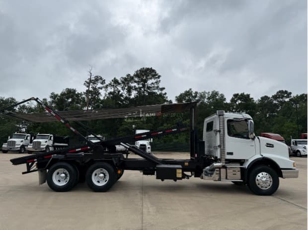 2019 Volvo VHD64B300 Garbage Trucks