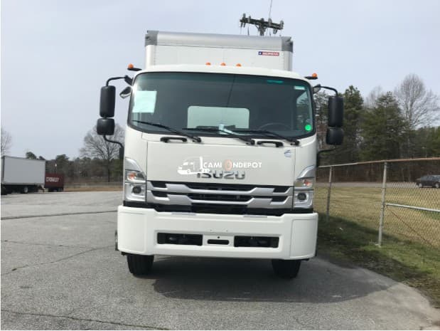 2024 Isuzu FTR Box Trucks