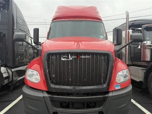 2018 International  LT Sleeper Trucks