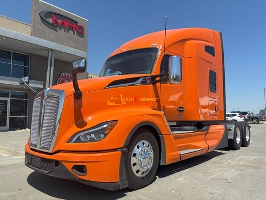 2023 Kenworth T680 Sleeper Trucks
