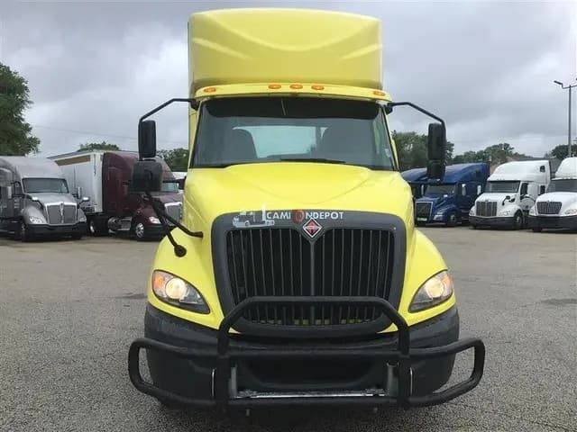 2019 International RH613 Day Cab Trucks