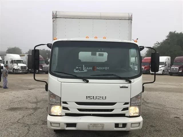2022 Isuzu NPR Box Trucks
