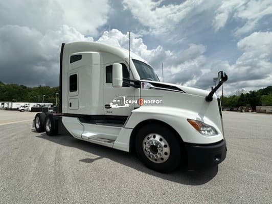 2023 Kenworth T680 Sleeper Trucks
