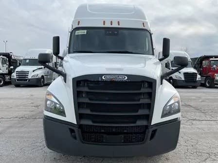 2021 Freightliner Cascadia Sleeper Trucks