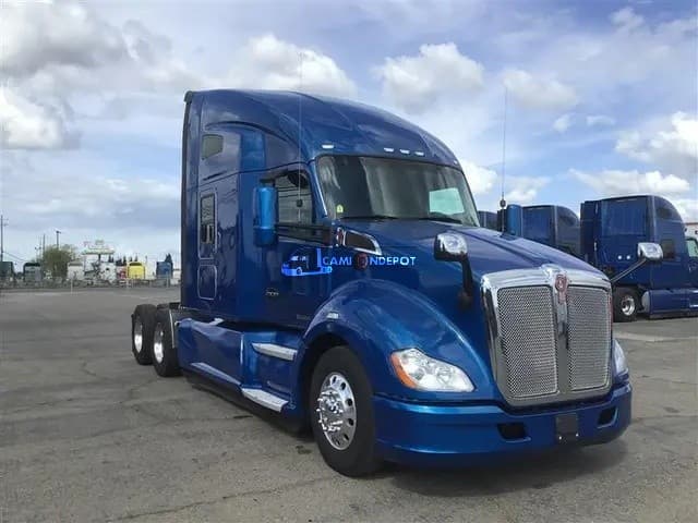 2021 Kenworth T680 Sleeper Trucks