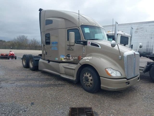 2017 Kenworth T680 Sleeper Trucks