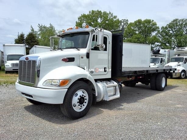 2018 Peterbilt 337 Flatbed Trucks