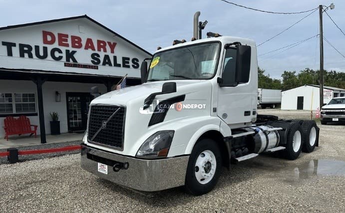 2016 Volvo  VNL 64 Day Cab Trucks