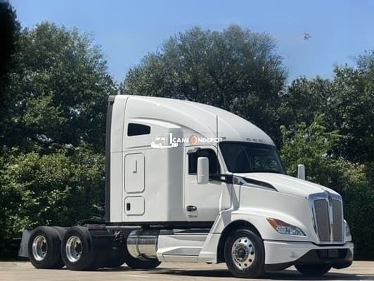 2023 Kenworth T680 Sleeper Trucks
