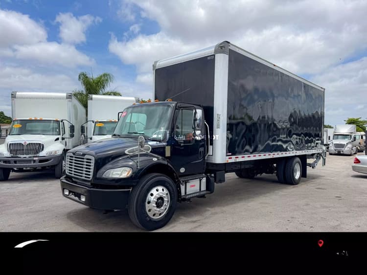 2018 Freightliner M106 Box Trucks