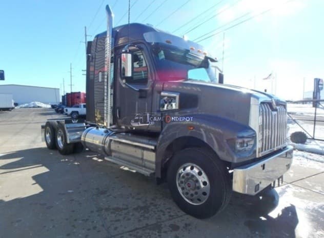 2025 Western Star 49X 72 Sleeper Trucks