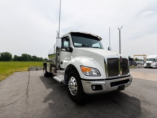 2025 Kenworth T280 Tank Trucks