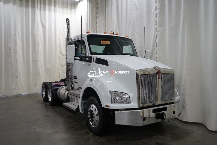 2026 Kenworth T880 Day Cab Trucks