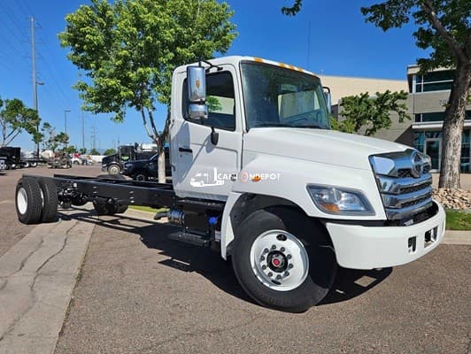 2025 Hino  L6 Cab & Chassis Trucks