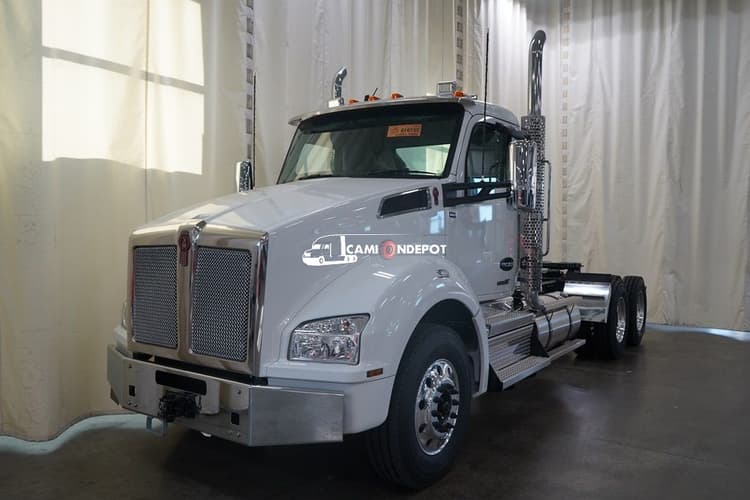 2026 Kenworth T880 Day Cab Trucks