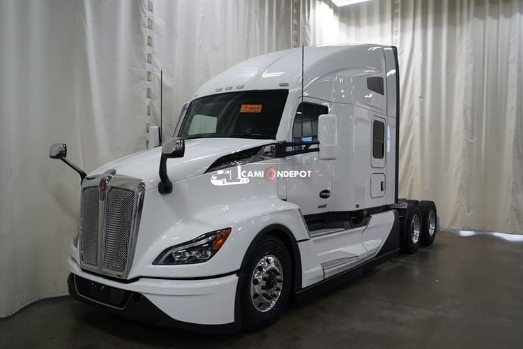 2026 Kenworth T680 Sleeper Trucks