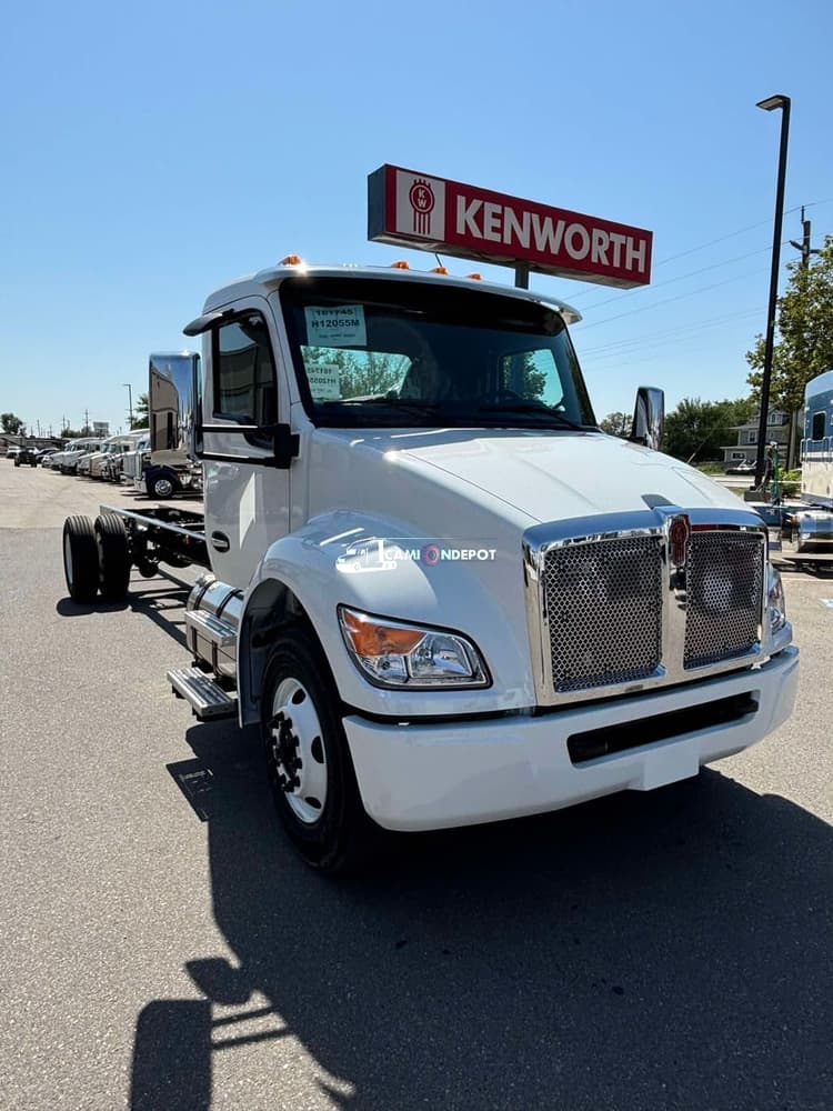 2025 Kenworth T280 Cab & Chassis Trucks