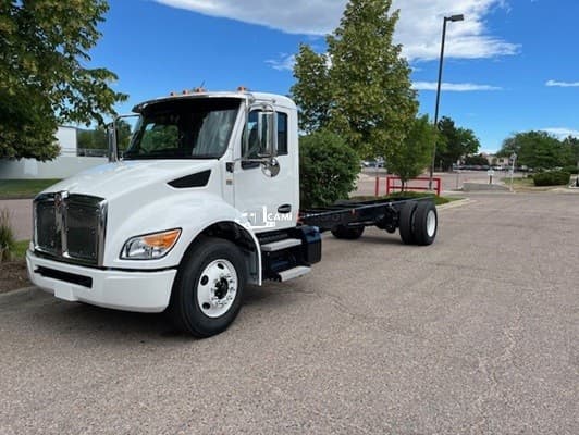 2025 Kenworth T280 Cab & Chassis Trucks