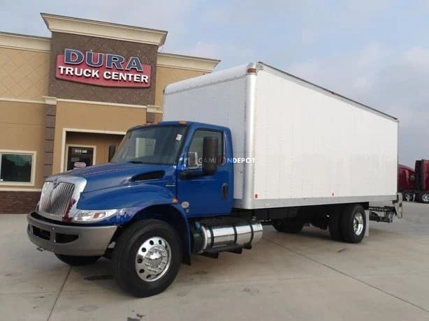 2020 International MV Box Trucks