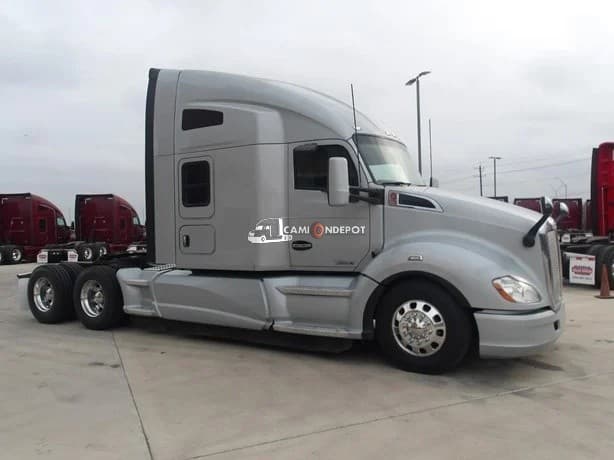 2021 Kenworth T680 Sleeper Trucks