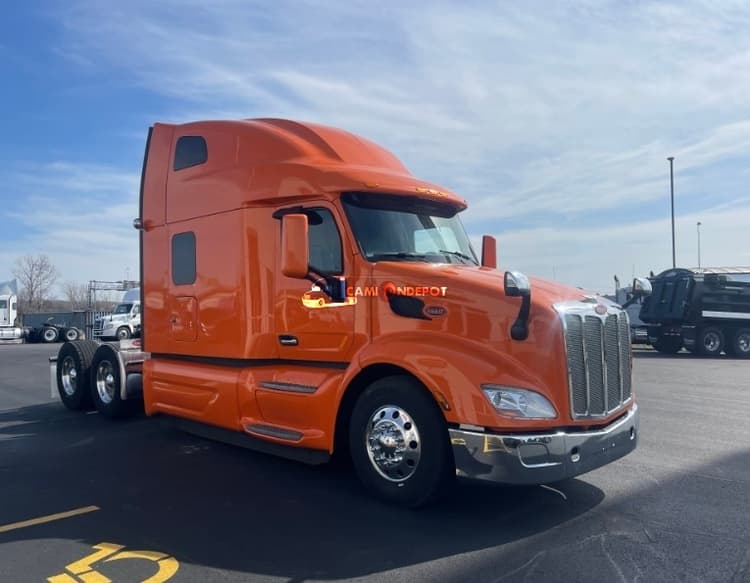 2022 Peterbilt 579 Sleeper Trucks