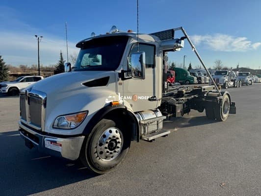 2025 Kenworth T380 Hooklift Trucks