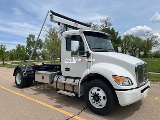 2025 Kenworth T280 Hooklift Trucks