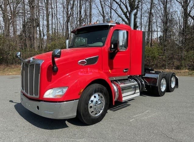 2020 Peterbilt 579 Day Cab Trucks