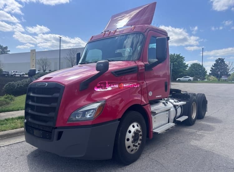2020 Freightliner CASCADIA 126 Day Cab Trucks