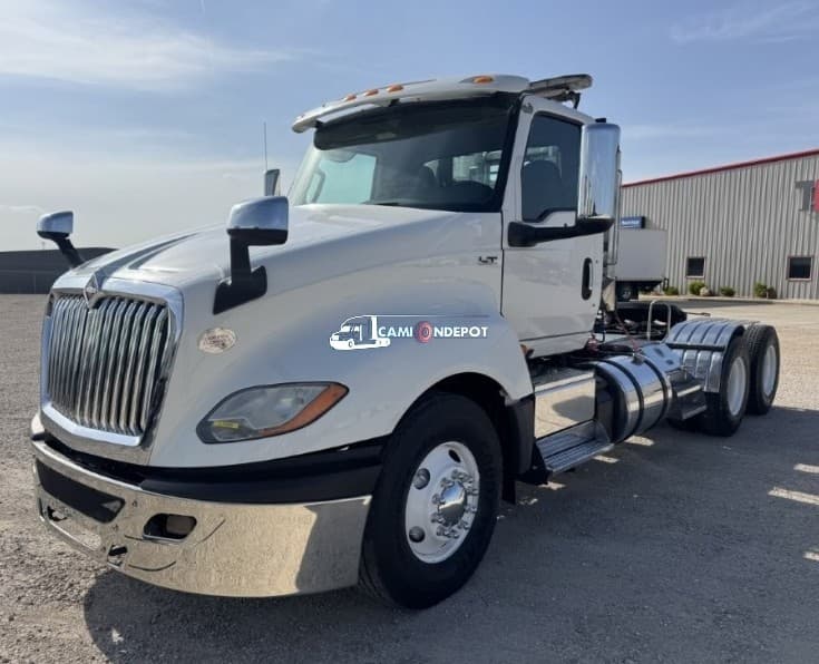 2018 International LT625 Day Cab Trucks