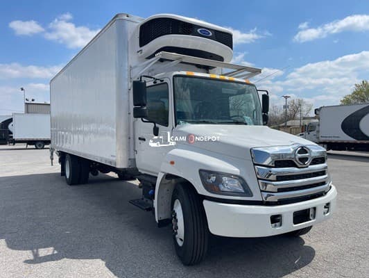 2025 Hino  L6 Reefer Box Truck
