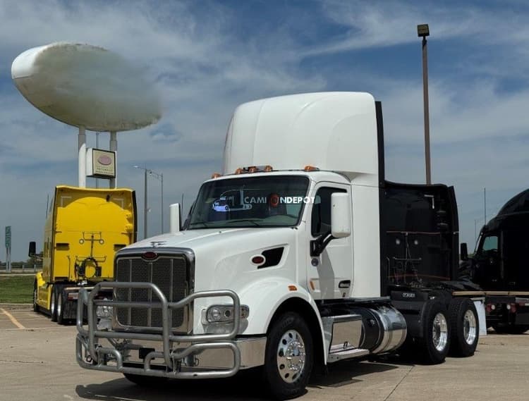 2021 Peterbilt 567 Day Cab Trucks
