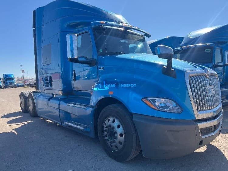 2019 International LT625 Sleeper Trucks