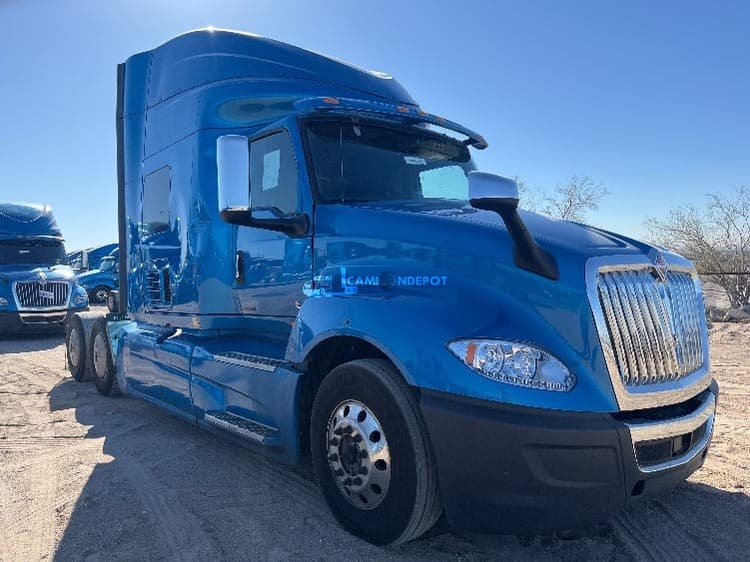 2019 International LT625 Sleeper Trucks