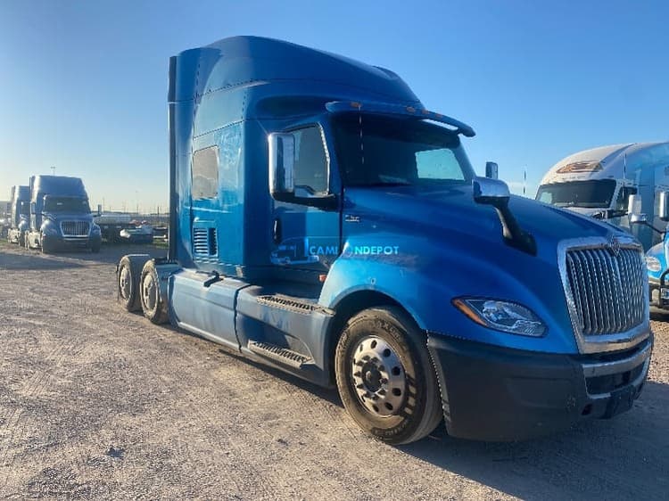 2019 International LT625 Sleeper Trucks