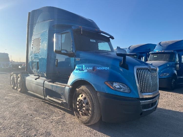 2019 International LT625 Sleeper Trucks