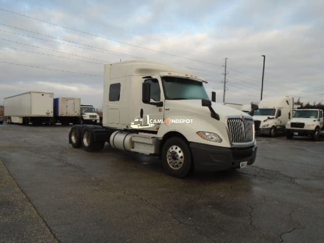 2020 International LT625 Sleeper Trucks