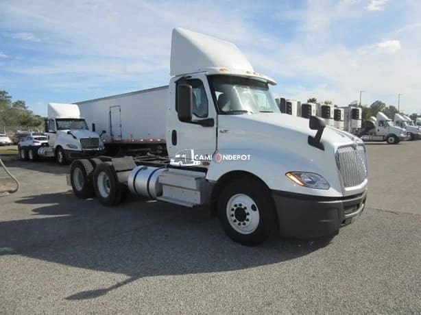 2018 International LT Day Cab Trucks
