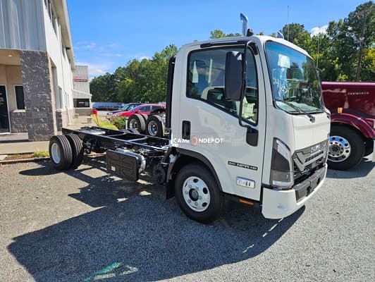 2025 Isuzu NPR HD Cab & Chassis Trucks