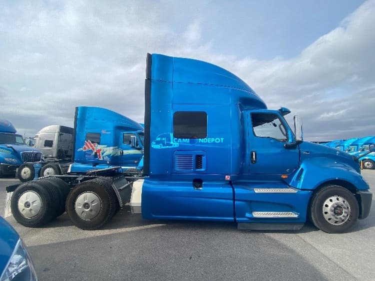 2020 International LT625 Sleeper Trucks